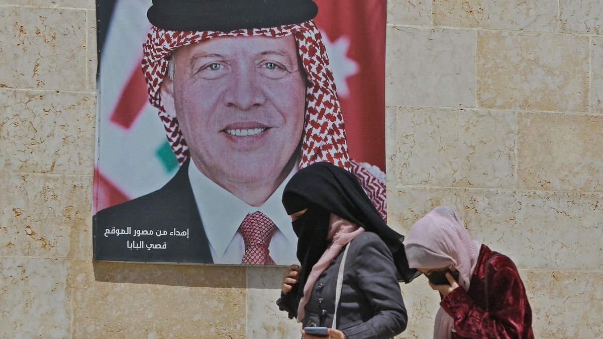 Spiknutí bylo potlačeno a situace je stabilní, oznámil jordánský král